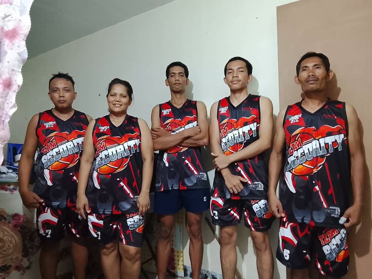 Team Security in black and red sublimated jerseys